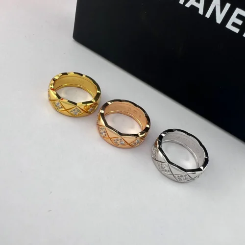 Chanel Coco Crush Quilted Pavé Ring