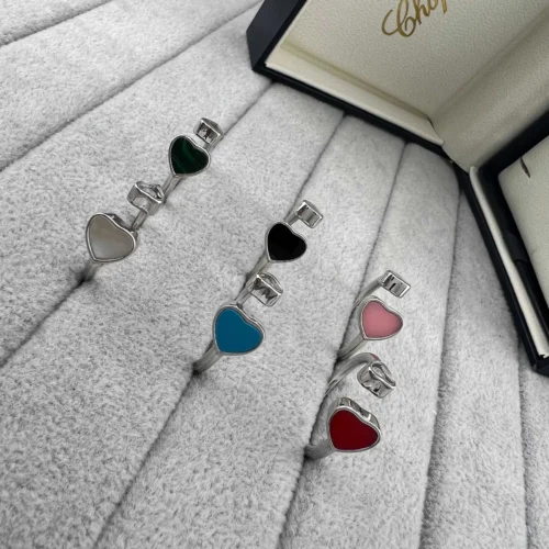 Chopard Happy Diamonds Mother-of-Pearl Heart Ring