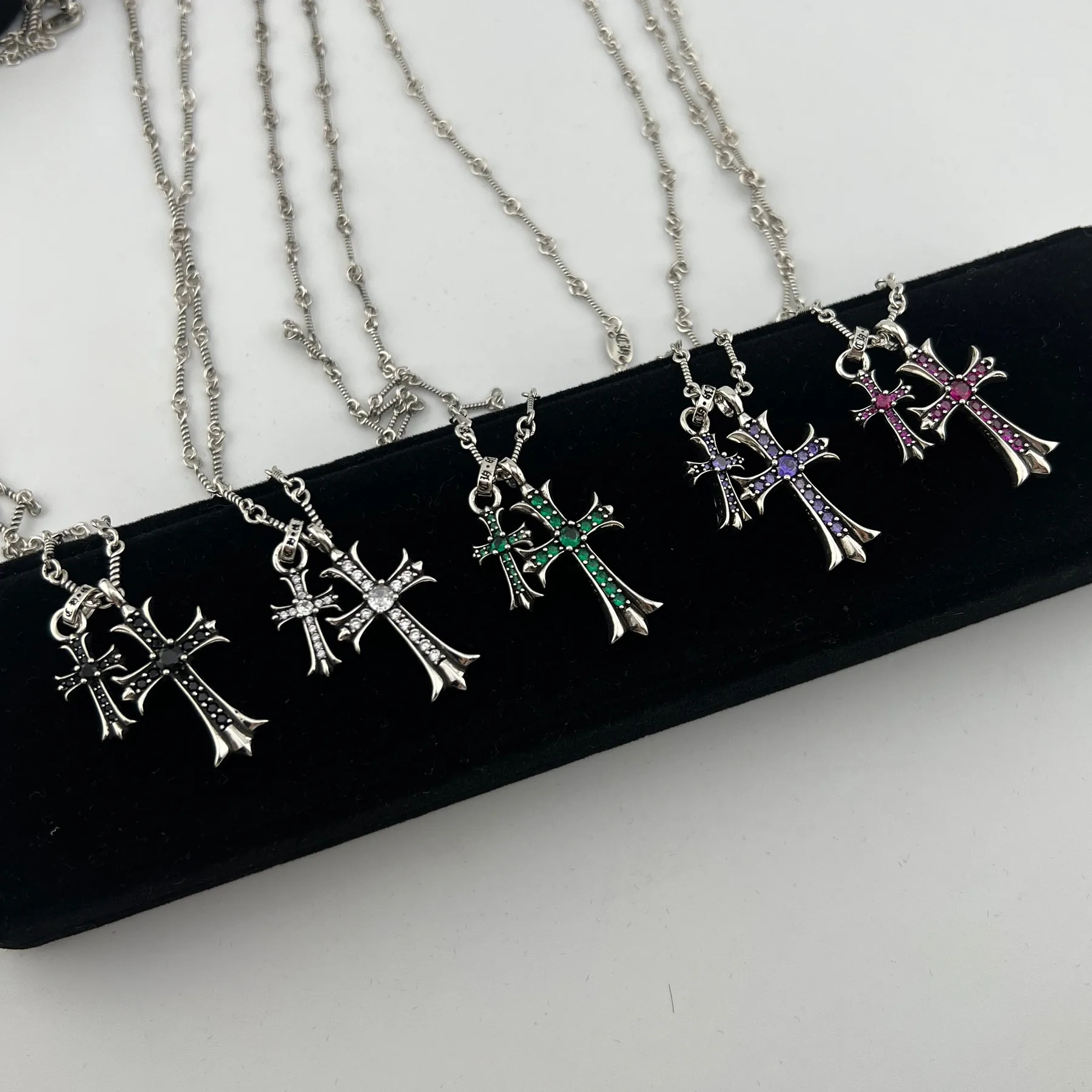 JWCHROMEHEARTS0019-01 Chrome Hearts Cross Stone-Accented Necklace
