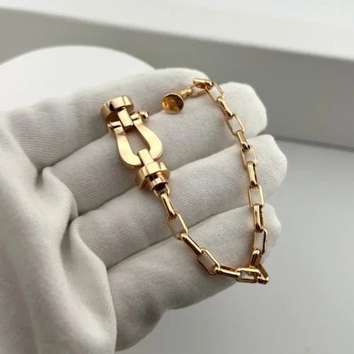 Fred Horseshoe Polished Bracelet