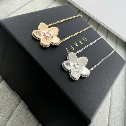 Graff Five-Petal Pavé Edge Pendant Necklace