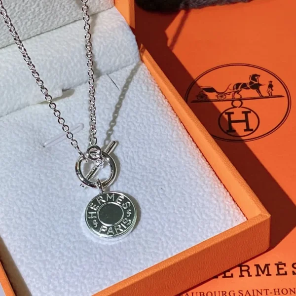 JWHERMES0037-01 Hermes 925 Silver Necklace
