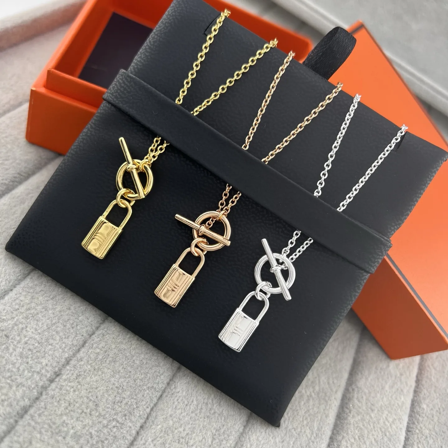 Hermes Padlock Polished Pendant Necklace