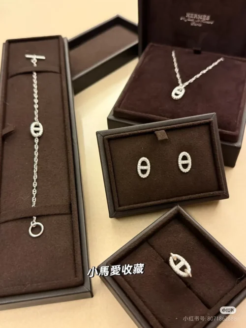 Hermes Anchor Link Pavé Necklace