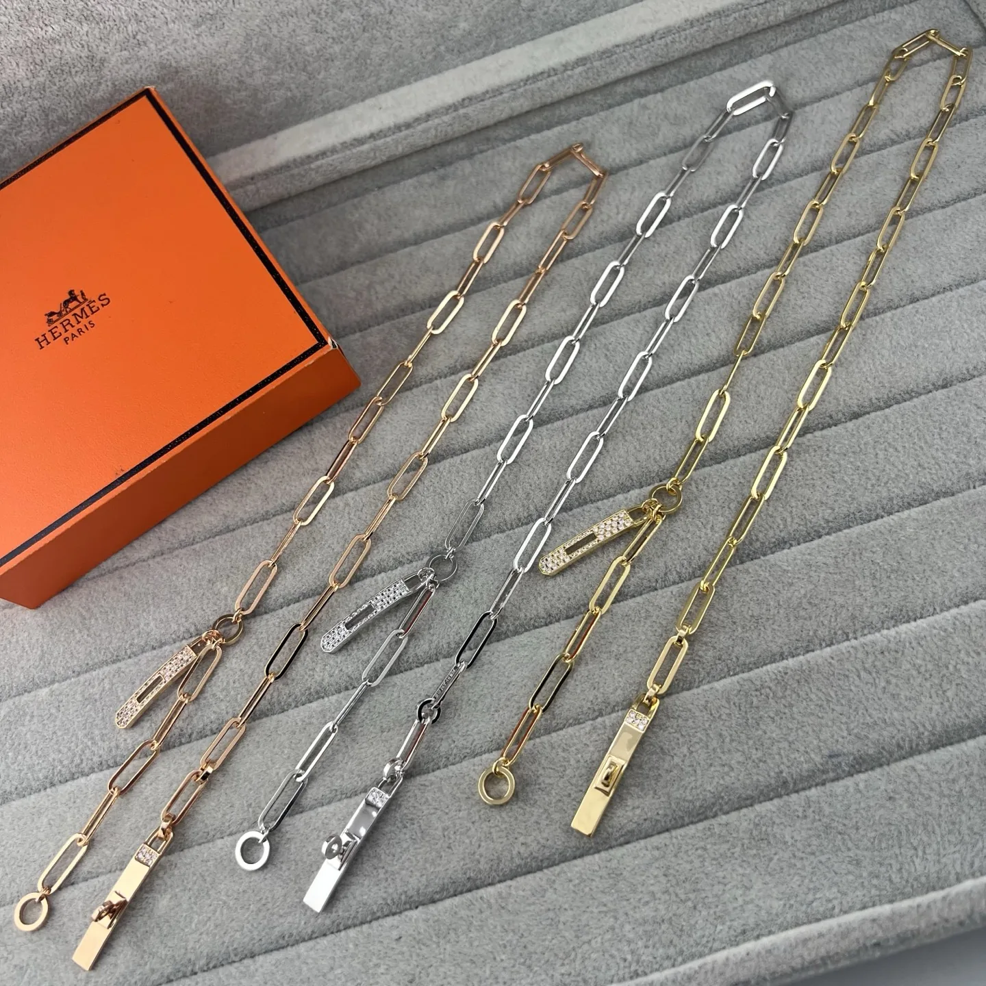 JWHERMES0136-01 Hermes Anchor Link Pavé Necklace