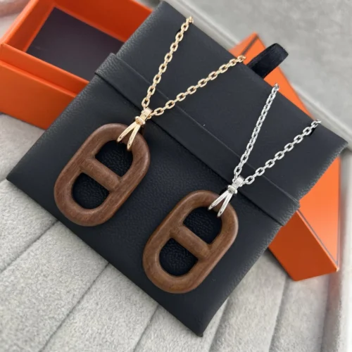 Hermes Anchor Link Pendant Necklace