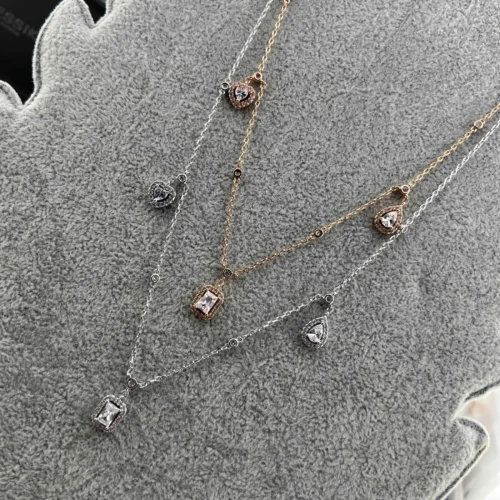 Messika Teardrop Necklace