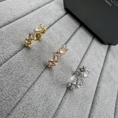 Messika Teardrop Stone-Accented Ring