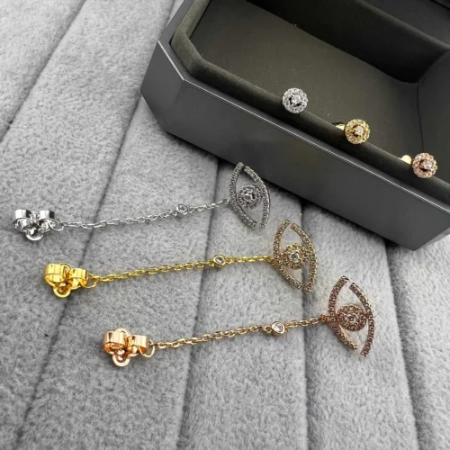 Messika Eye Asymmetric Earrings