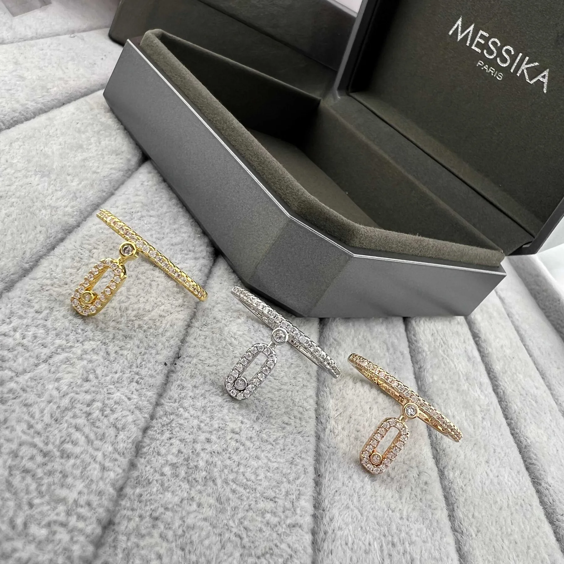 Messika Move Single-Stone Ring