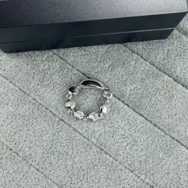Messika Stone-Accented Ring