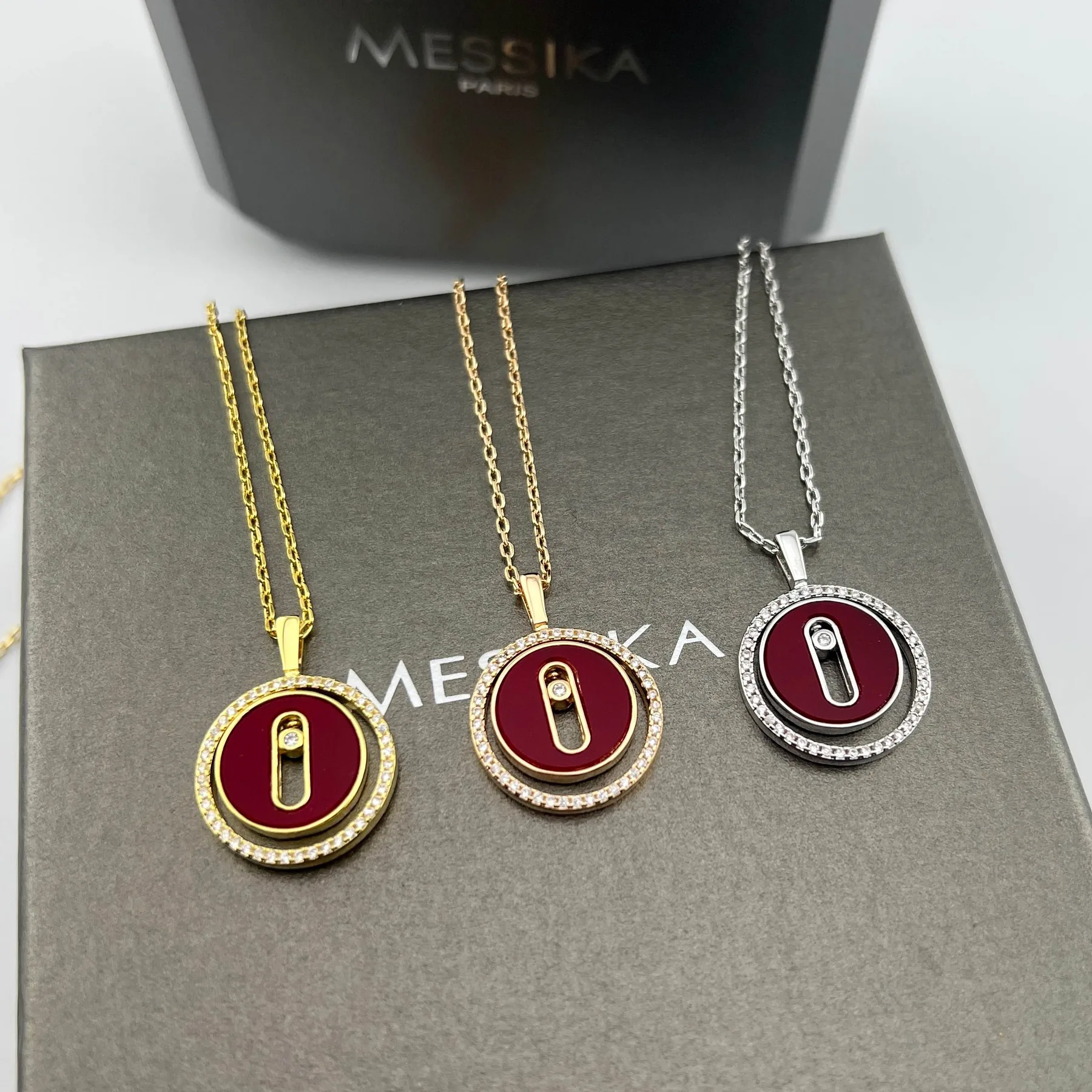 JWMESSIKA0077-01 Messika Lucky Move Carnelian Agate Single-Stone Necklace