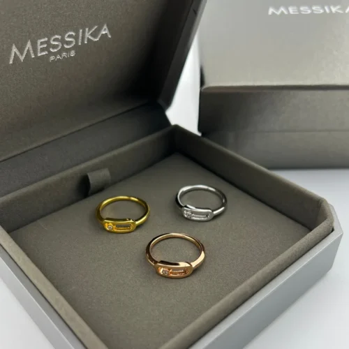 Messika Move Single-Stone Ring