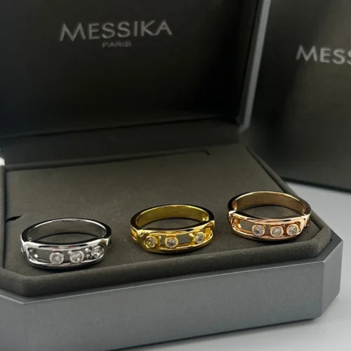 Messika Move Three-Stone Openwork Ring