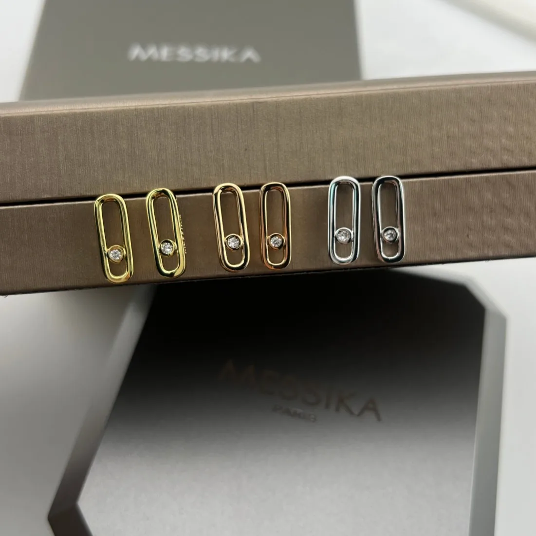 Messika Move Single-Stone Stud Earrings