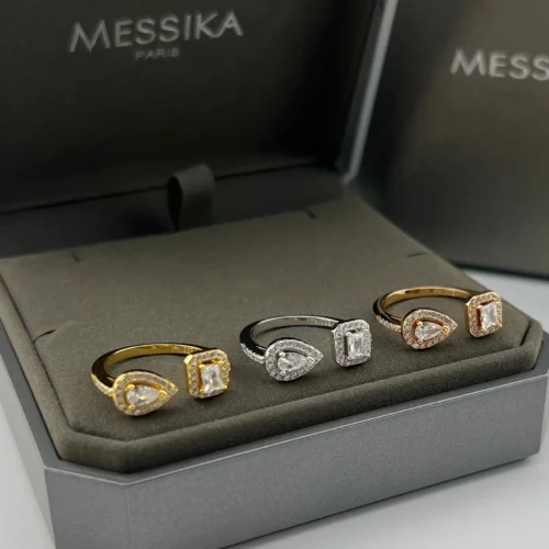 Messika Teardrop Stone-Accented Ring