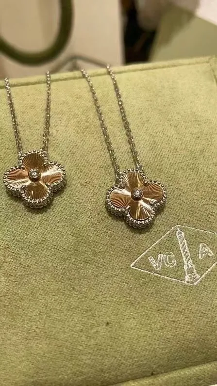 Van Cleef & Arpels 2024 Holiday Edition Necklace