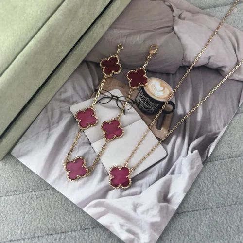 Van Cleef & Arpels Pink Stone Clover Necklace