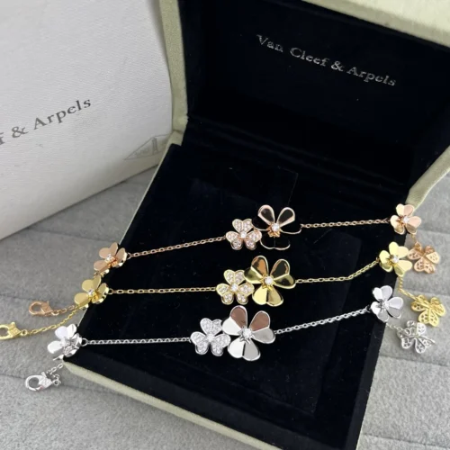 Van Cleef & Arpels Clover Five-Motif Bracelet