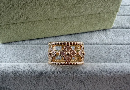 Van Cleef & Arpels Clover Openwork Ring