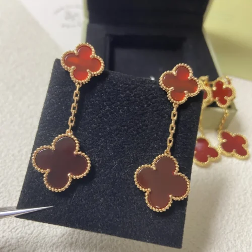 Van Cleef & Arpels Two-Clover Earrings