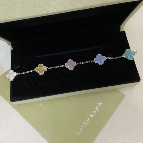 Van Cleef & Arpels Clover Ten-Motif Necklace