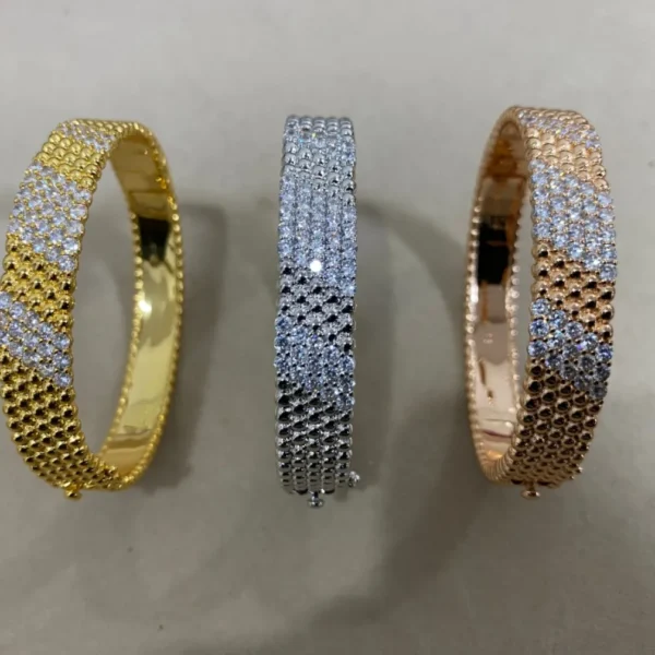 JWVANCLEEF0039-01 Van Cleef & Arpels Two-Tone Bangle Bracelet
