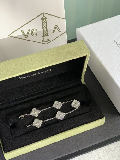 Van Cleef & Arpels Clover Five-Motif Bracelet