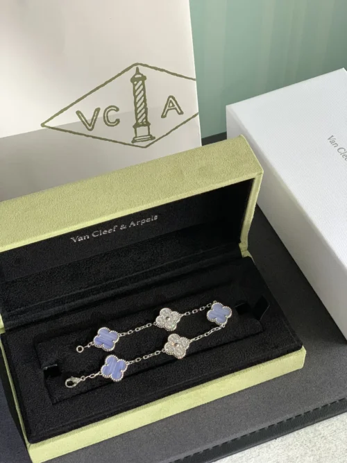 Van Cleef & Arpels Clover Five-Motif Bracelet