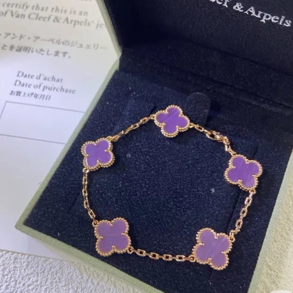 JWVANCLEEF0049-01 Van Cleef & Arpels Violet Stone Five-Motif Bracelet