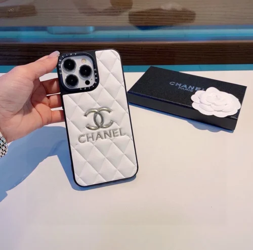 Chanel Embossed Two-Piece Full-Cover Phone Case with Gold-Tone Logo Finish - Ref. PCCHANEL0021