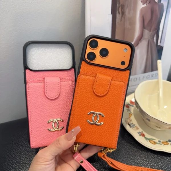 PCCHANEL0053-01 Chanel Cardholder Phone Case with Oversized CC Logo and Wrist Strap - Ref. PCCHANEL0053