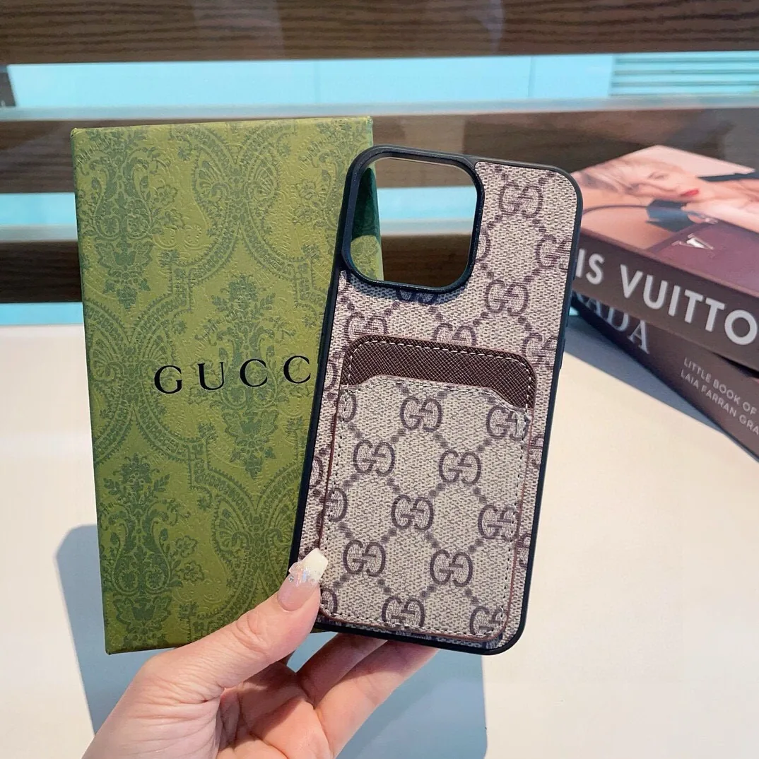 PCGUCCI0016-01 Gucci Monogram Full-Cover Phone Case with Integrated Card Slot - Ref. PCGUCCI0016