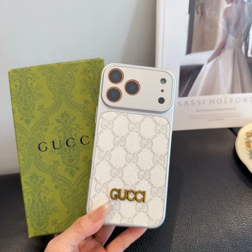 Gucci Monogram Phone Case with Restyled Camera-Frame Detail - Ref. PCGUCCI0027
