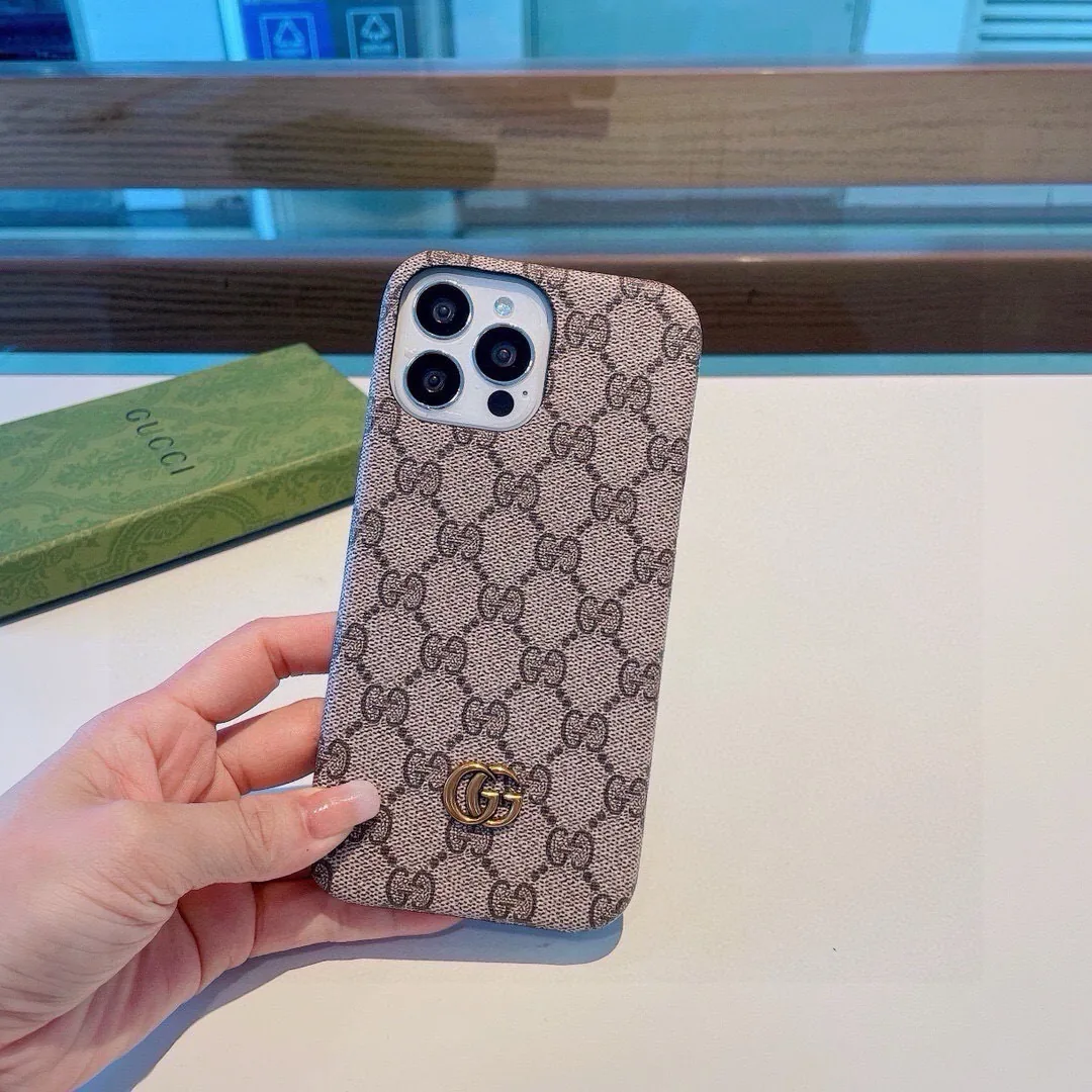 PCGUCCI0032-01 Gucci Monogram Phone Case with Metal Logo and Painted Edges - Ref. PCGUCCI0032