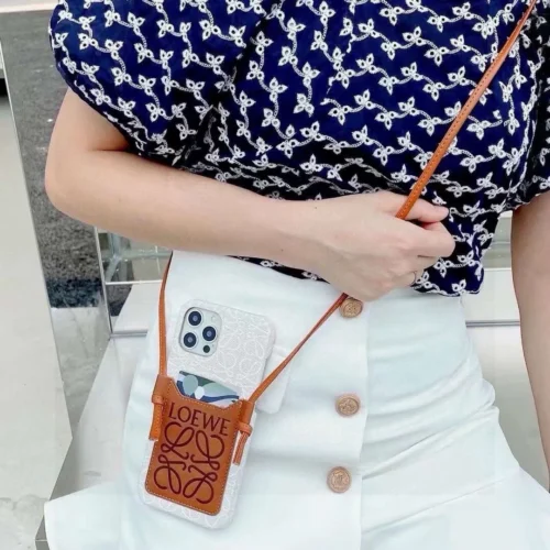 Loewe Crossbody Phone Case with Integrated Cardholder - Ref. PCLOEWE0022