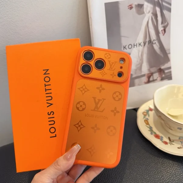 PCLV0138-01 Louis Vuitton Cosmic Orange Full-Cover Phone Case with a Matte Finish - Ref. PCLV0138