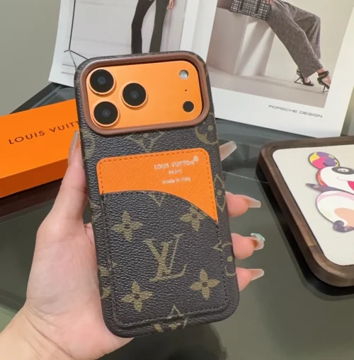 Louis Vuitton Classic Monogram Phone Case with Integrated Cardholder - Ref. PCLV0272